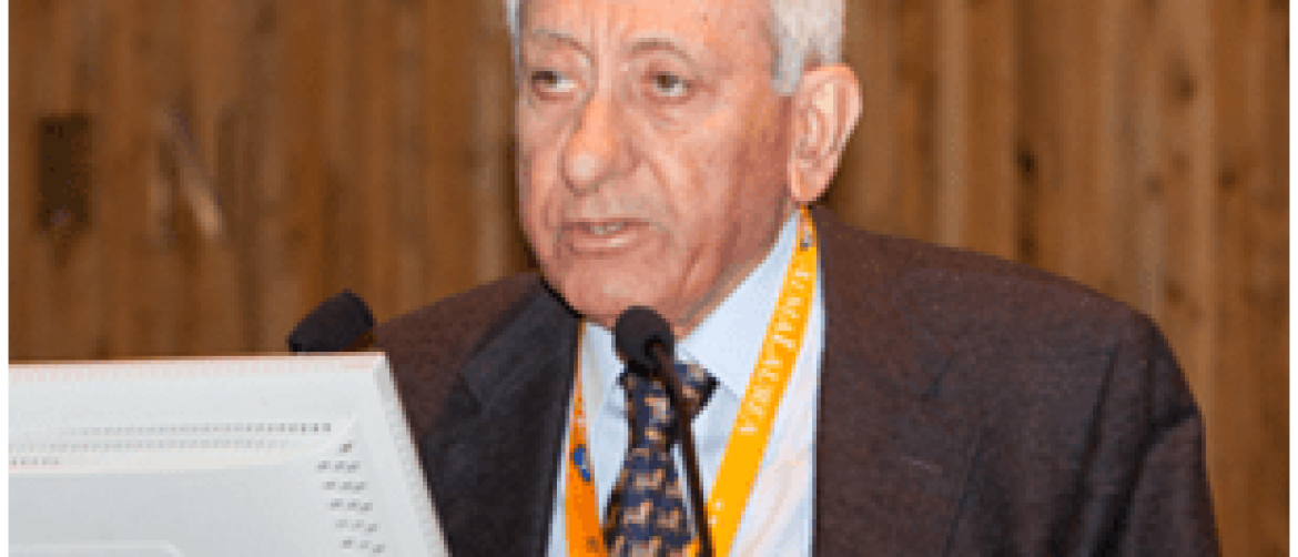 نعي عالم فلسطيني كبير