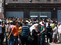 [broadcast] Israel&#039;s move to isolate Palestinian banks will give rise to black market 