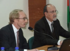 محاضرة في ماس بعنوان "آفاق الاقتصاد الإقليمي لمنطقة الشرق الأوسط وتوقعات الاقتصاد الفلسطيني" يقدمها ممثل صندوق النقد الدولي