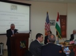 ماس ينظم محاضرة بعنوان "اتجاهات تطور الاقتصاد العالمي: توقعات العام 2015"