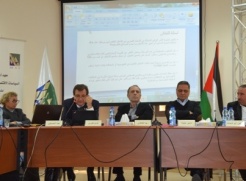 MAS Roundtable Meeting "How can the 1994 Economic Agreement be Amended with the Aim of Gradual Disengagement from Economic Dependence on Israel?"
