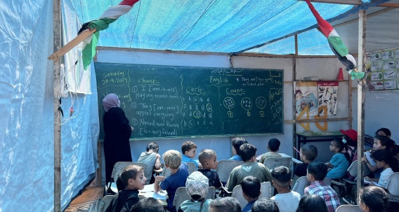 التعليم في غزة: كيف يتكيف، وكيف يمكنه الانتقال من البقاء إلى التعافي والتجدد؟ (لقاء الطاولة المستديرة الرابع )