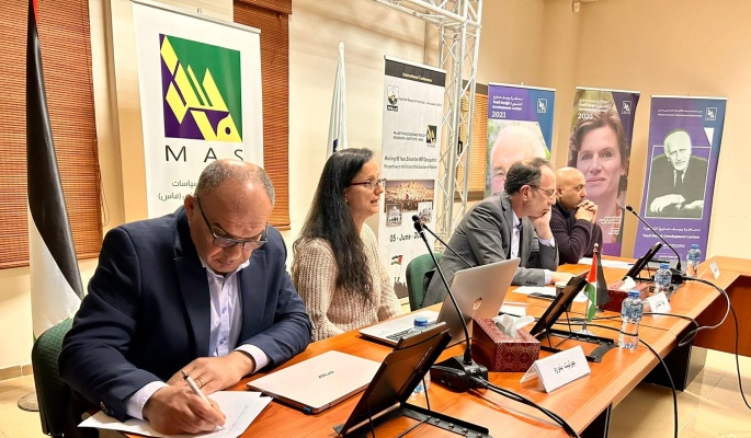 [بالفيديو] الاستيطان الإسرلئيلي في الضفة الغربية المحتلة : من بؤر الى تكتلات حضرية - اعداد معهد أريج