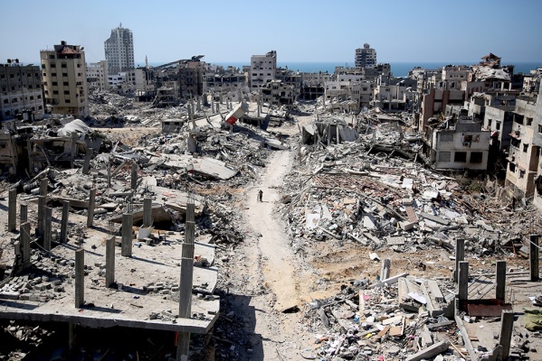 Raja Khalidi: &ldquo;After the war, world leaders will need a new Marshall Plan for Palestine&rdquo;