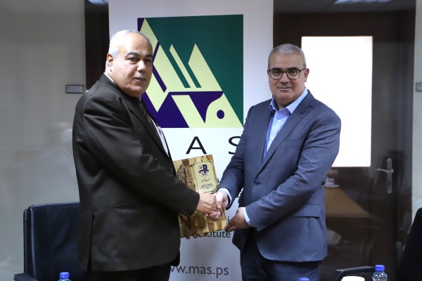 مدير عام ماس يستقبل وفدا من جامعة نابلس