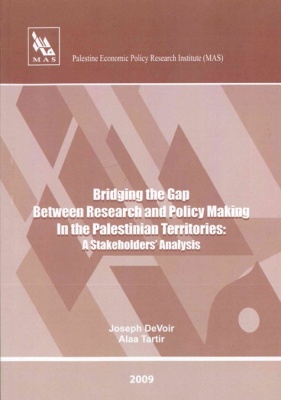 Bridging the Gap between Research and Policy Making in the Palestinian Territories: A Stakeholders&rsquo; Analysis.